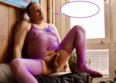 Exposing a fag