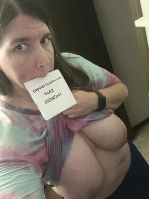 90A2 - sluttytiffany 
