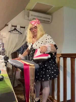 Sissy Ingrid la pute 