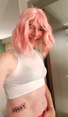 Sissy risk for locked gallery