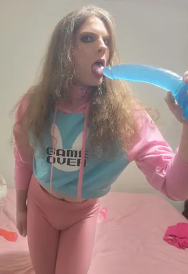Horny Gina