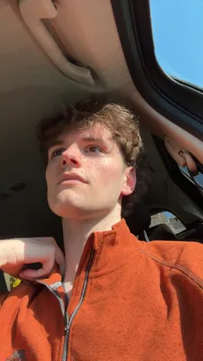 Clear face pic