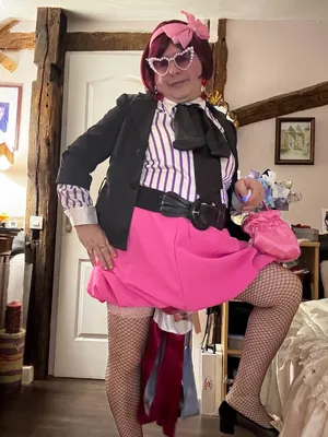 Sissy Ingrid la pute de Tata Suzette