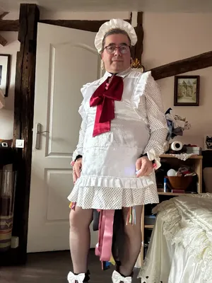 Sissy Ingrid la pute de Tata Suzette