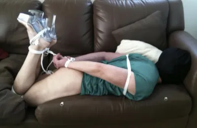 Extend this sissy to oblivion!