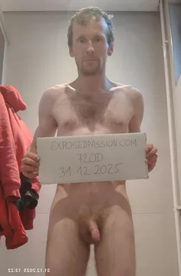720D-Verification Photo