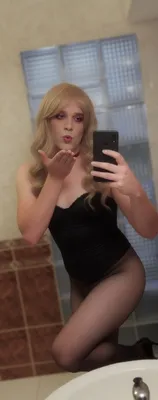 Sissy Slut Laura