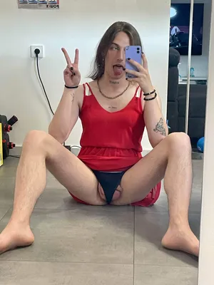 Kik/Telegram sissy