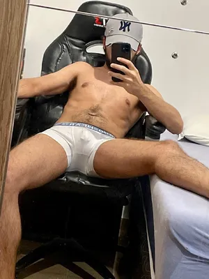 LOCKED FAG. LOCKED GALLERY. EXTEND IT ALL