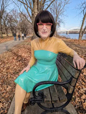 latex in the park