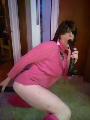 sissy dildo