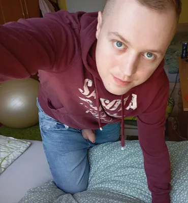 Clothed picture with a twist