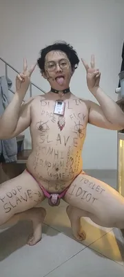 Expose Me Please
