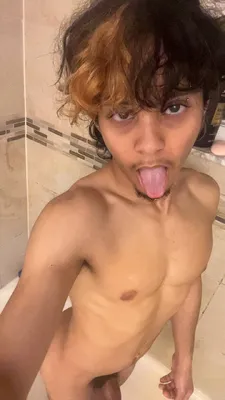 Sissy faggot Ella exposed!