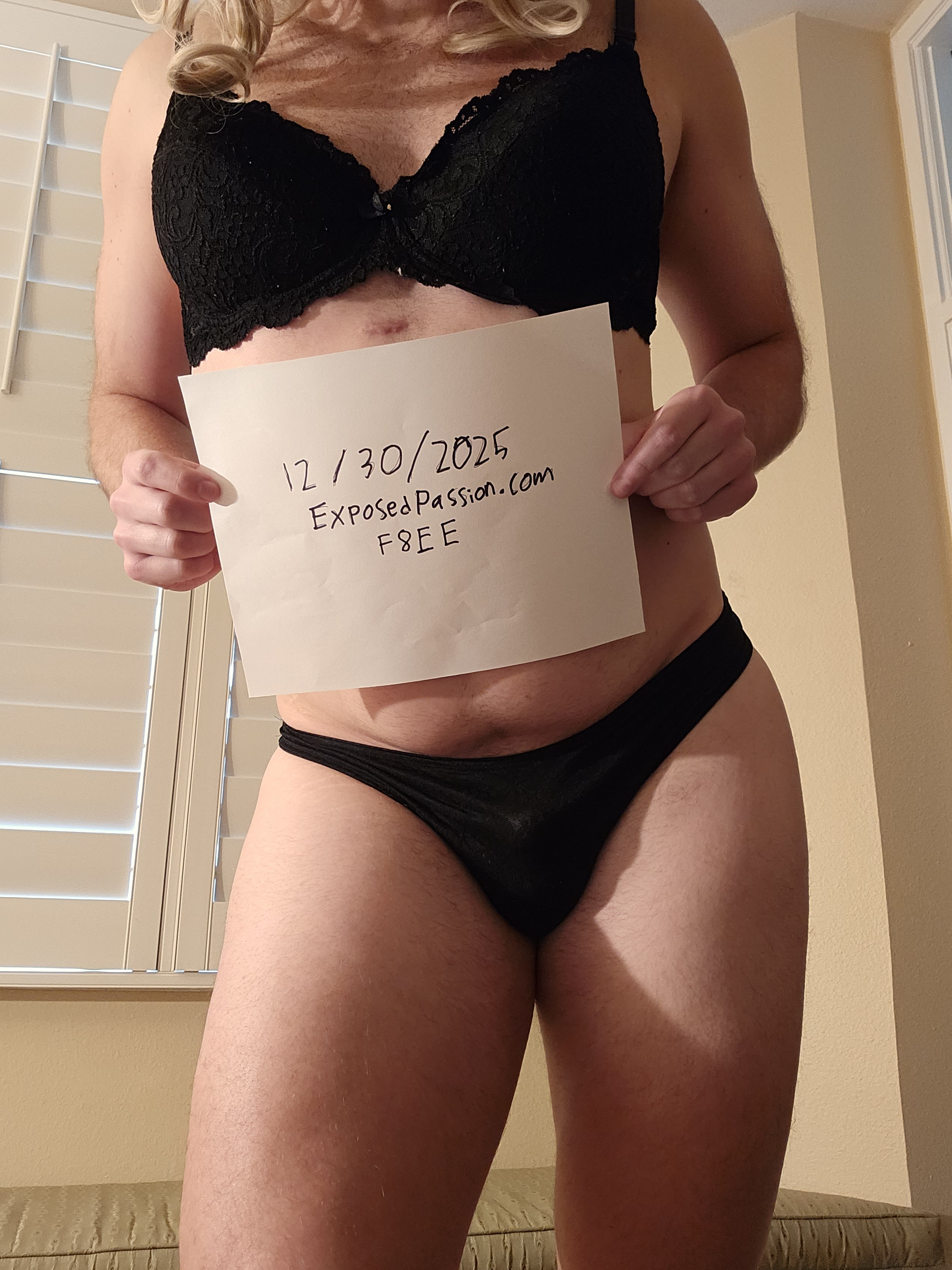 F8EE-Verification Photo