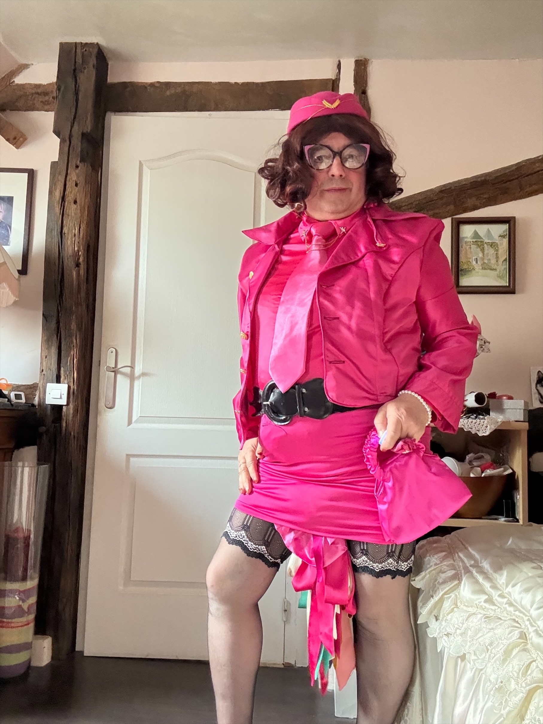 Sissy Ingrid la pute de Tata Suzette
