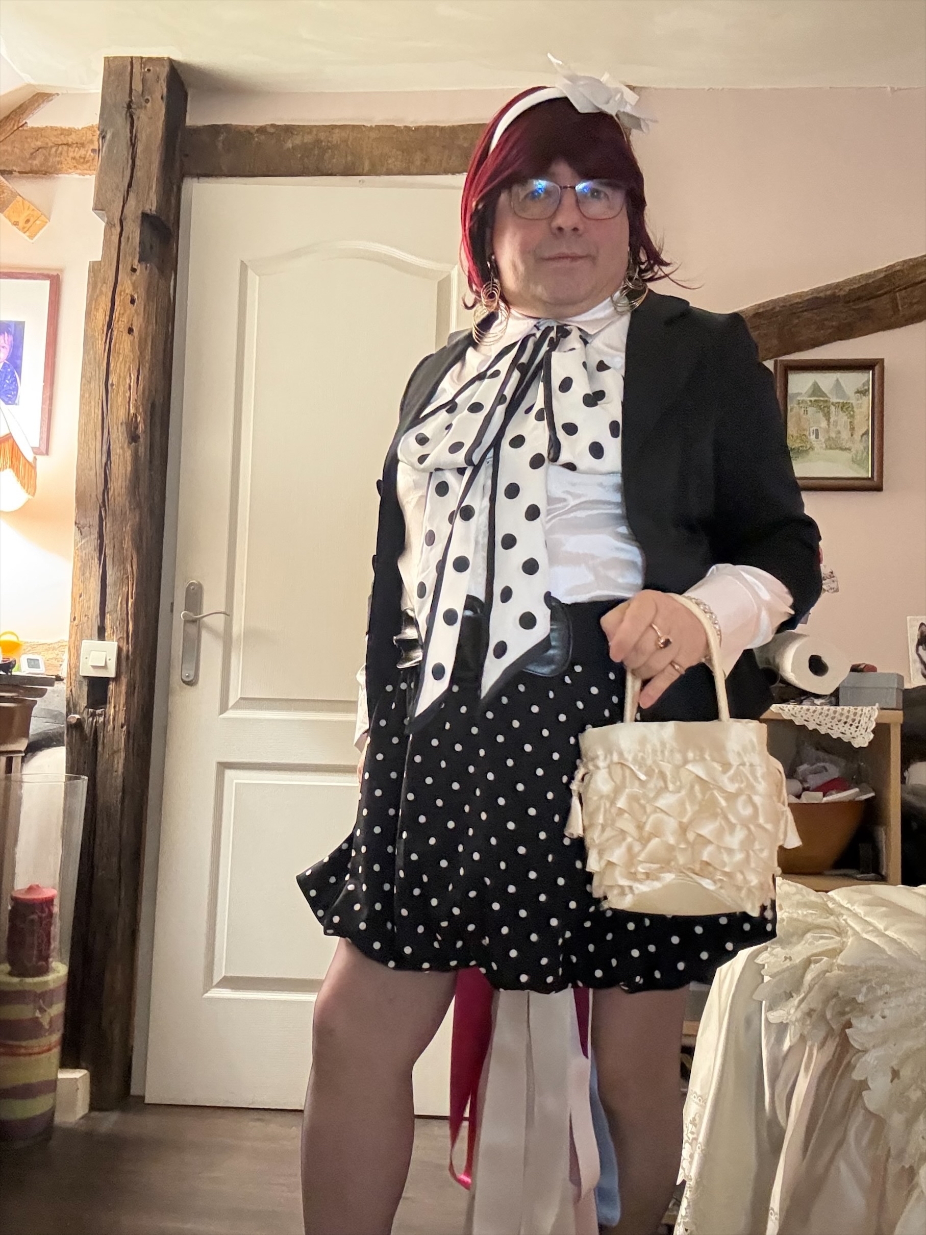 Sissy Ingrid la pute de tata Suzette