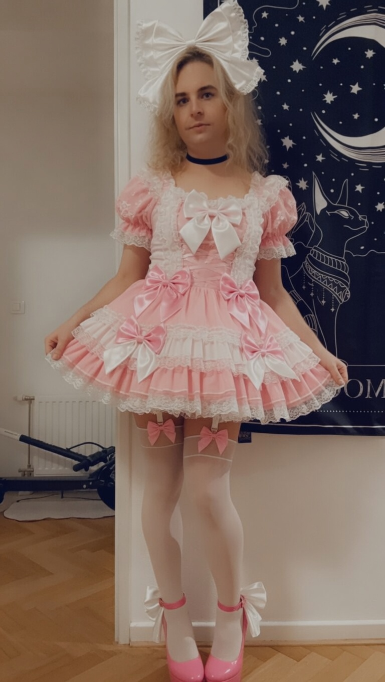 Prissy pink sissy!
