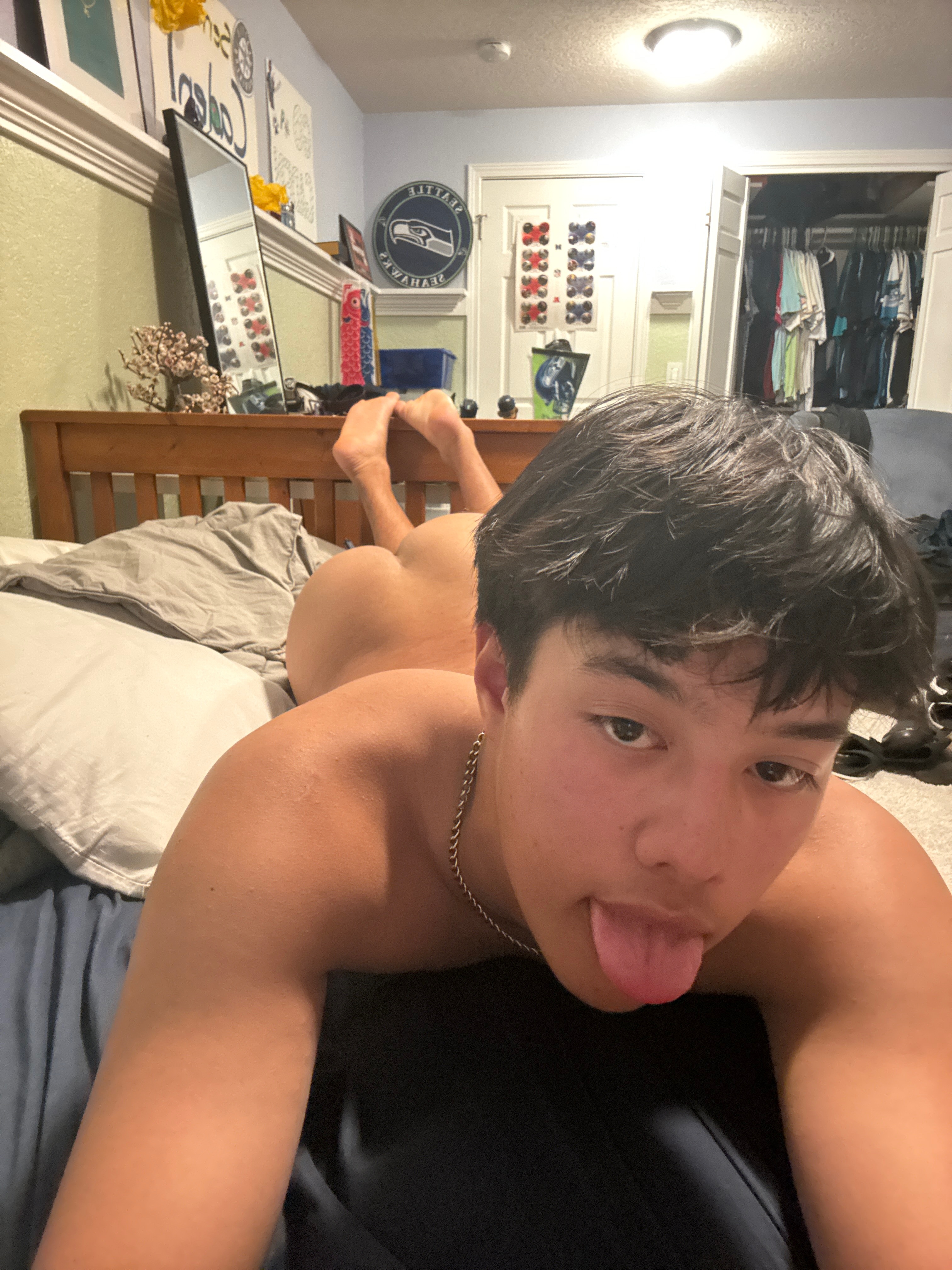 Young exposed teen