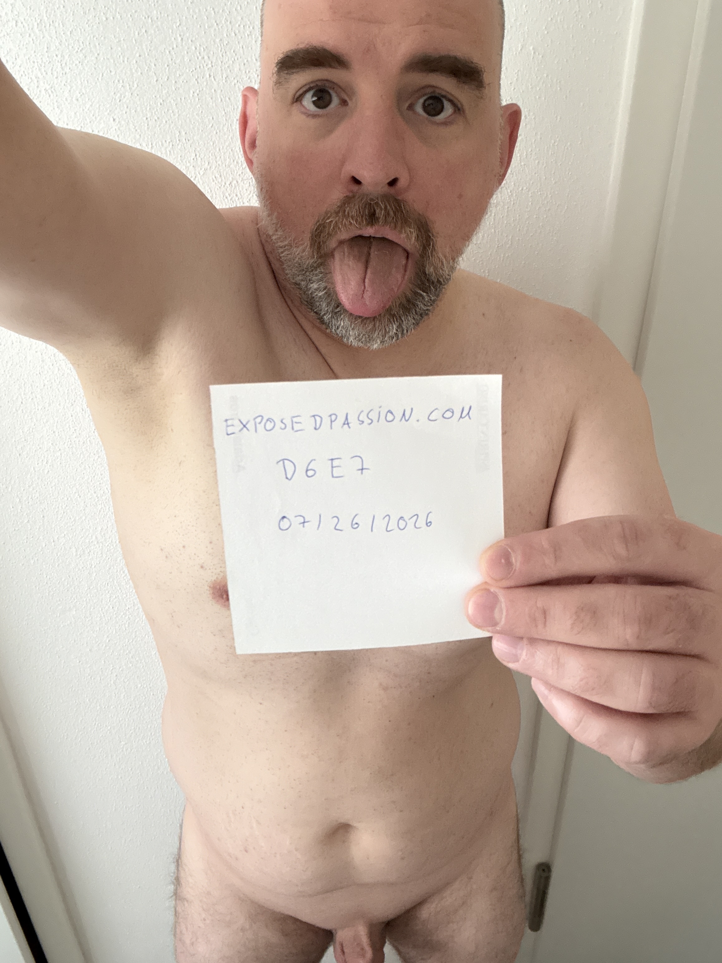 D6E7-Verification Photo