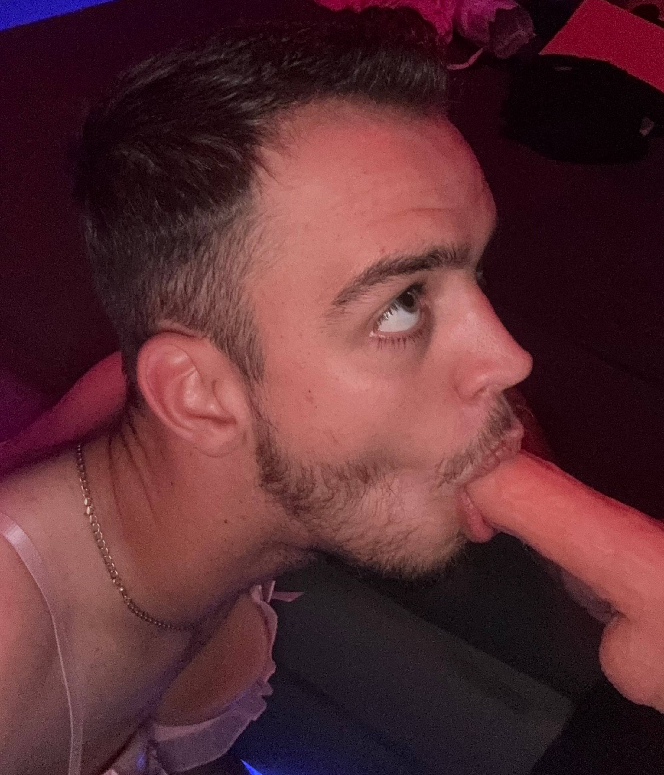 Faggot loves cock