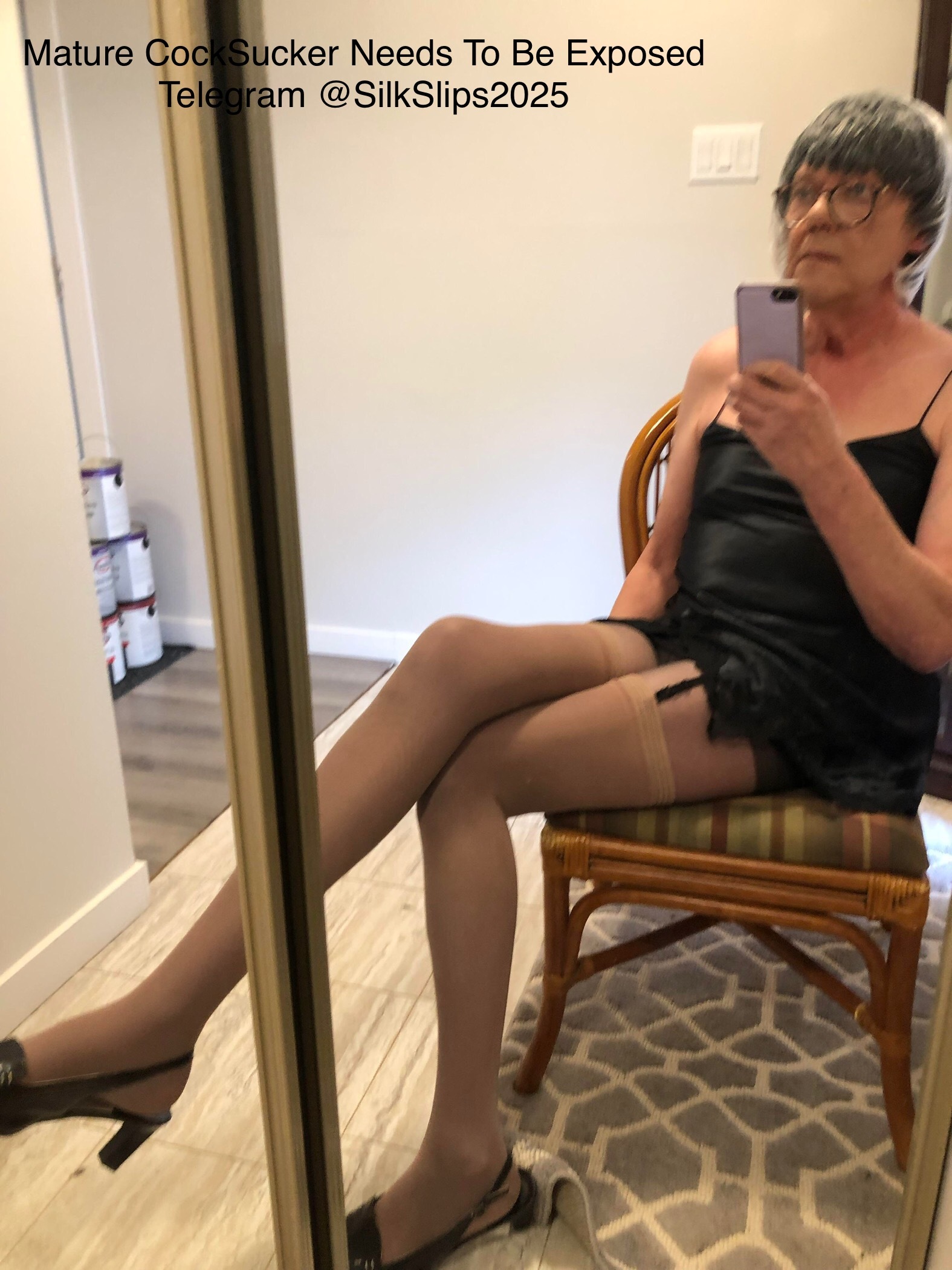 Rae Jones Is A CockSucker Seeking Exposure